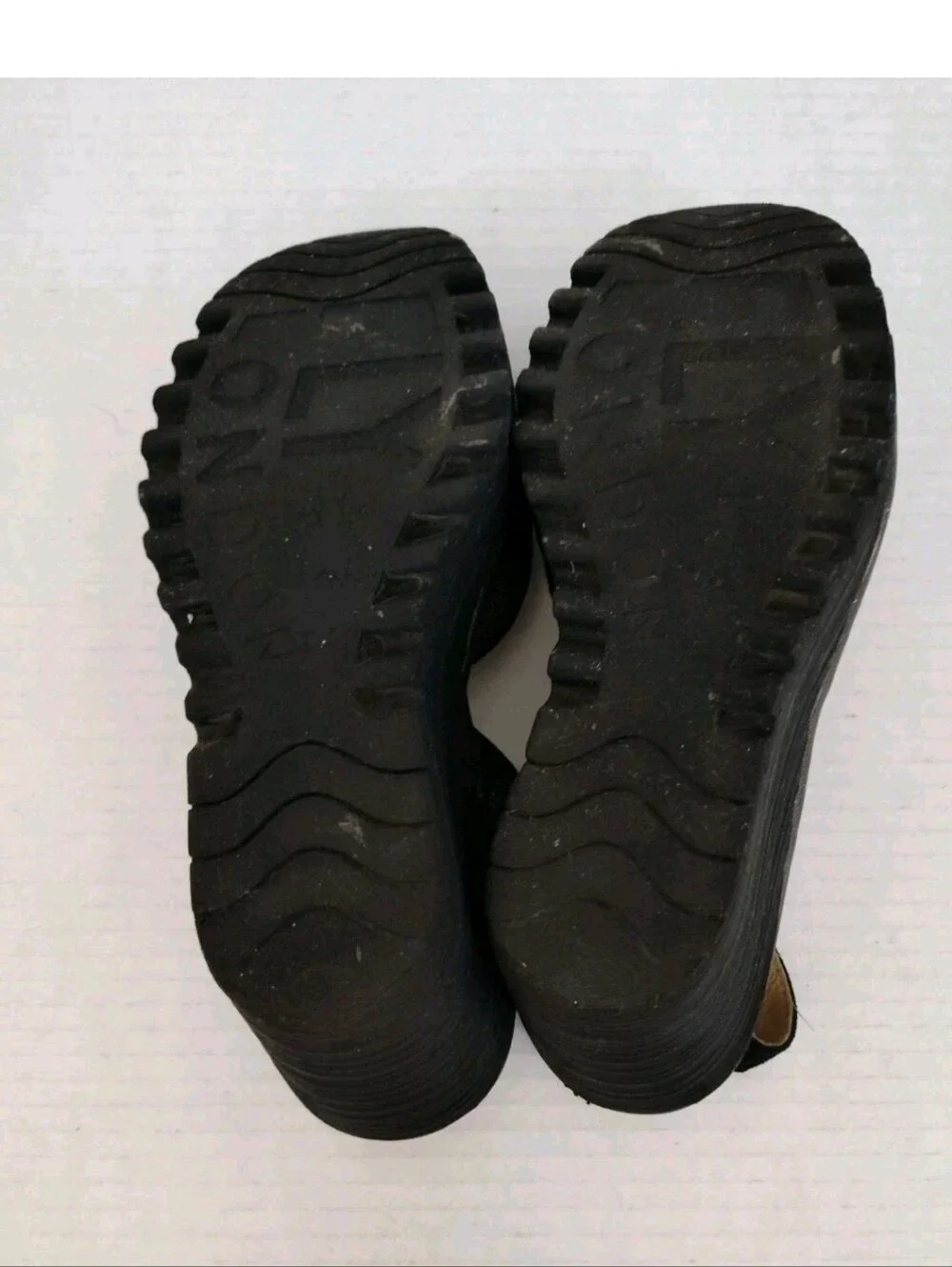 Fly London Yora Sandals Size 37 US 6-6.5 Black Leather Platform Wedge Peep Toe
